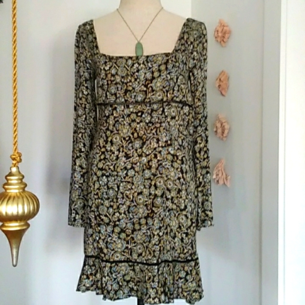 NWT FREE PEOPLE FLORAL PRINT DRESS. SZ 4. BLACK/BLE/YELLOW/BLUE PRINT